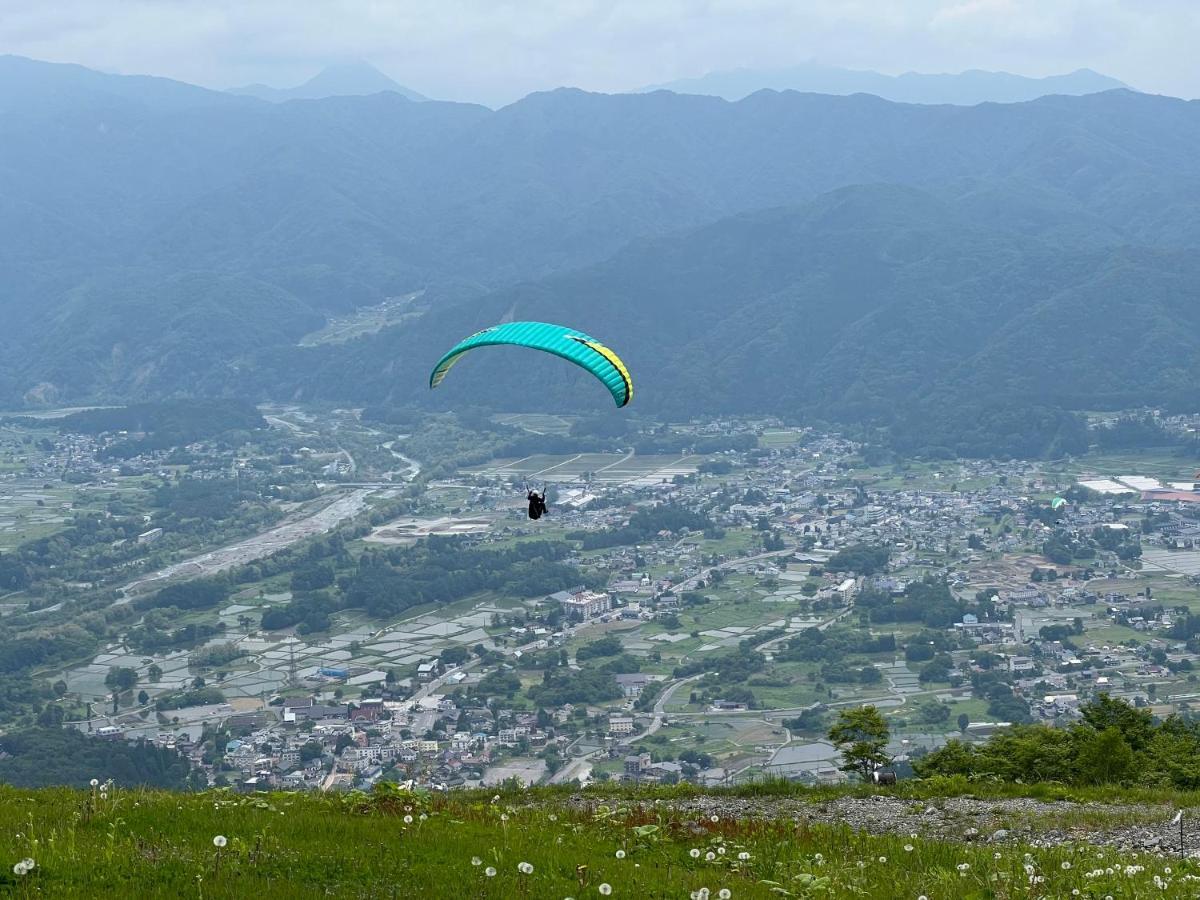 ホテル ピュアモール ミモザ 白馬村 エクステリア 写真